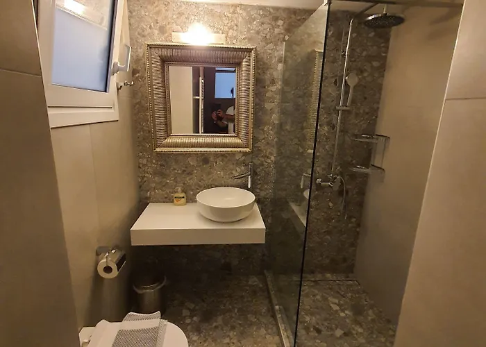 Paradise Apartment *