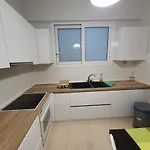 아파트 Paradise 레팀노
