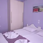 Paradise 아파트 *
